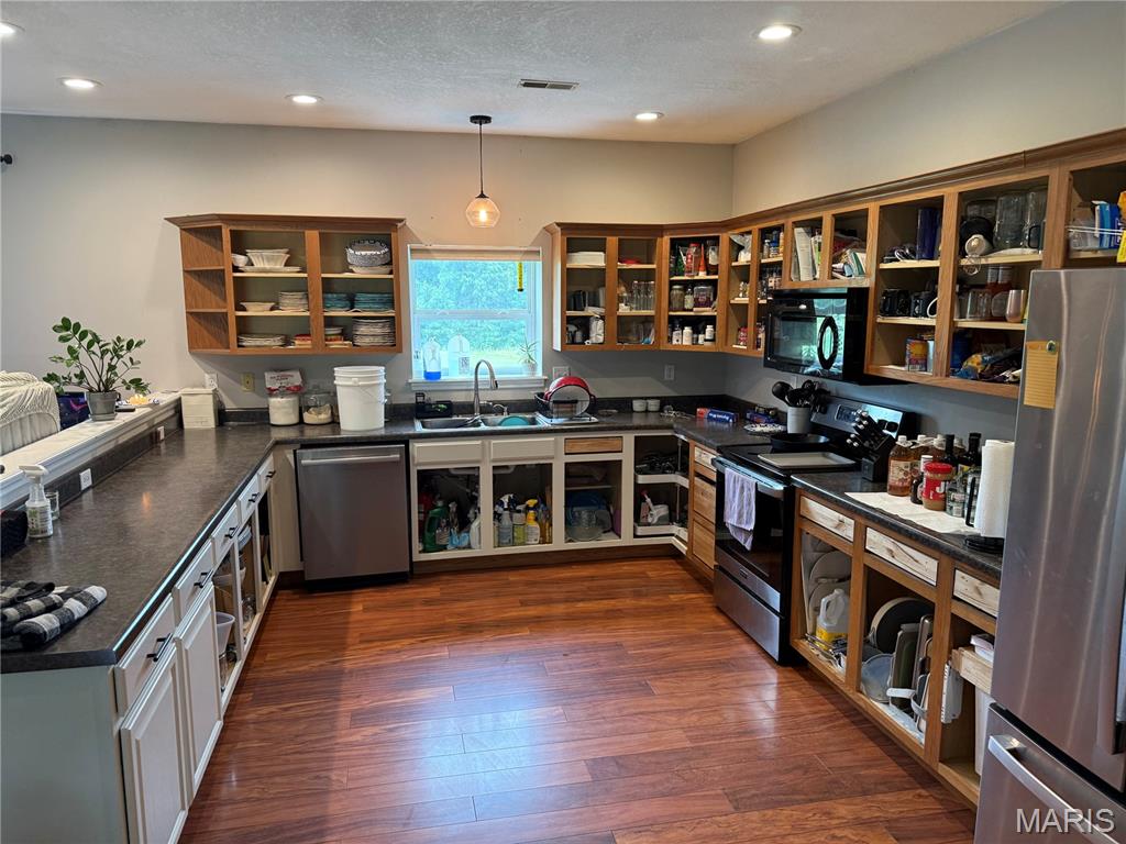Scratchers Lake - Residential