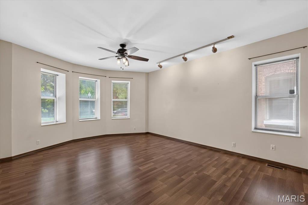 Lindell Commons Condo - Residential