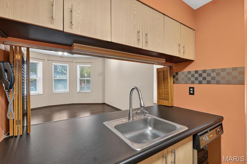Lindell Commons Condo - Residential