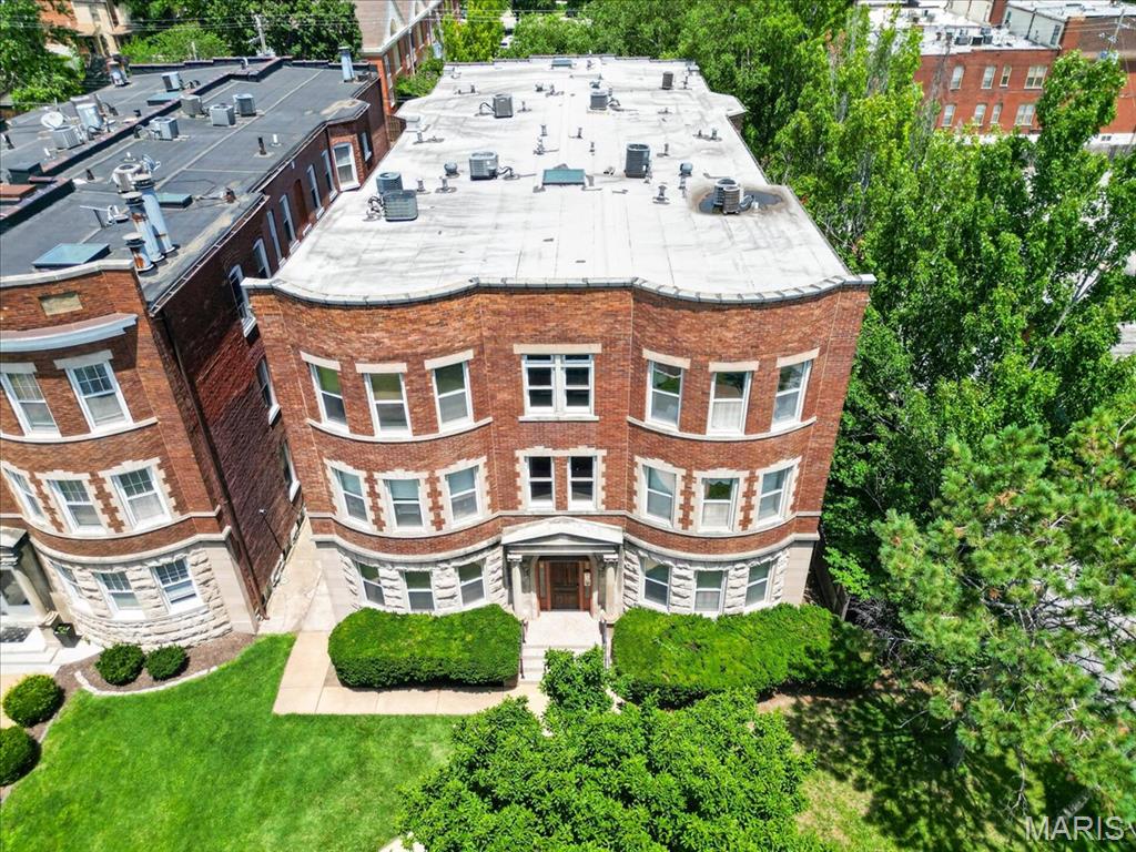 Lindell Commons Condo - Residential