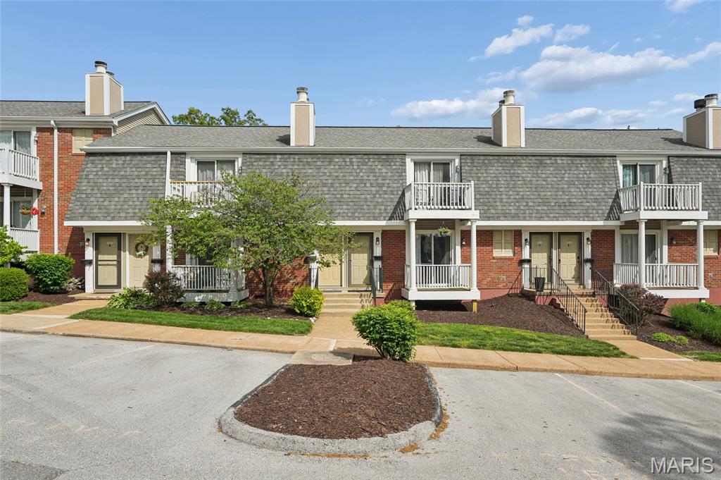 Welcome home to this beautifully updated first-floor condo in Brentwood Forest! Unit 1516 Thrush is move-in ready and one of the nicest you’ll find in the community. The kitchen has been renovated with white shaker cabinets, marble countertops, subway tile backsplash, under-cabinet lighting, and a full set of stainless steel appliances. The open living and dining area feels bright and spacious, with a cozy fireplace and new laminate flooring that runs throughout the main living spaces and bedrooms. Both bedrooms are generously sized, and the updated bathroom features a porcelain tile floor, stylish vanity, and modern fixtures. You’ll also love the custom closet systems, in-unit laundry, fresh paint, updated lighting, and the bonus of both a front and back deck—perfect for relaxing or entertaining. Brentwood Forest offers great amenities including walking paths, a lake, clubhouse, pool, tennis courts, and more. Super convenient location—walk to shopping and dining, and just minutes from Clayton, Forest Park, and major highways. Easy commute to Wash U, SLU, and nearby medical campuses. Easy living in a fantastic location—this one is ready for you to move right in!