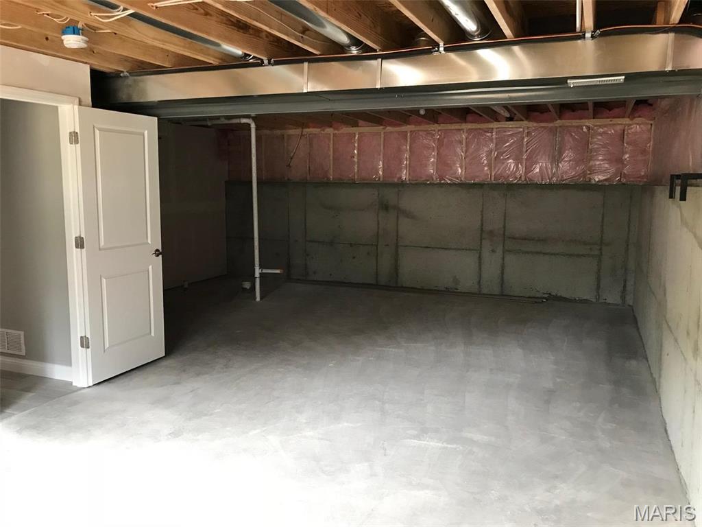 Jaxson Estates - Residential Lease