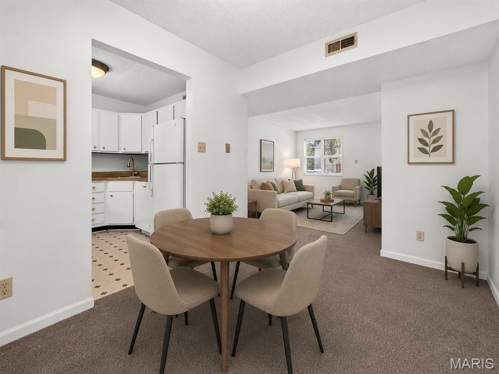 Brentwood Forest Condo Ph Four - Residential