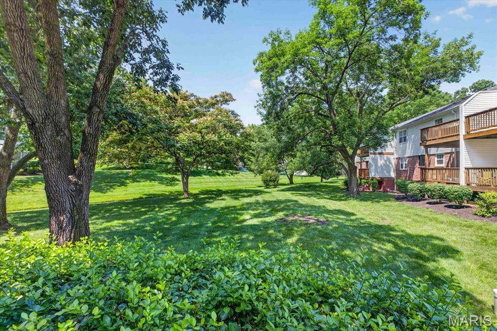 Brentwood Forest Condo Ph Four - Residential