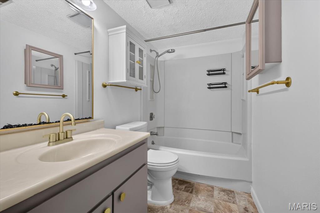 Brentwood Forest Condo Ph Four - Residential
