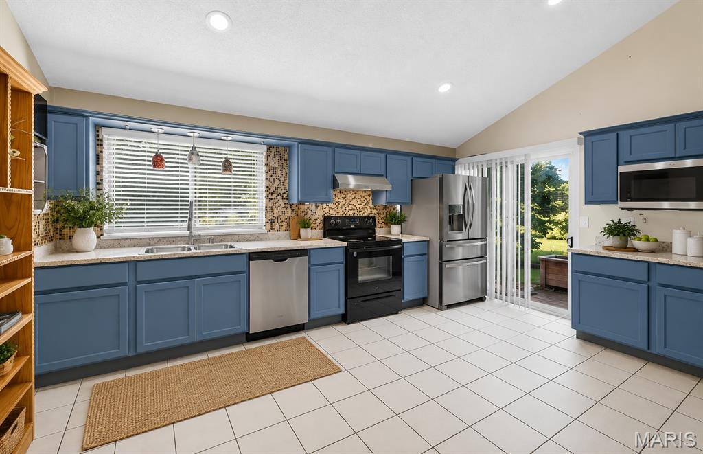 Flamingo Oaks 18 - Residential