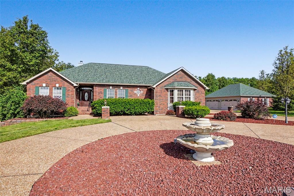 Eagle Pointe - Residential