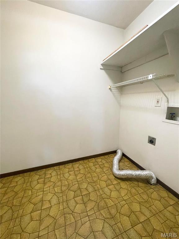 PATRICIA GARDENS - Residential Lease