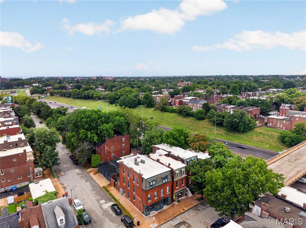 Clark Add - Commercial Sale