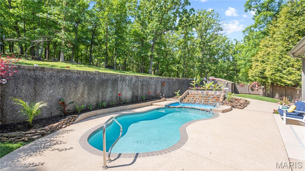Cross Creek - Residential