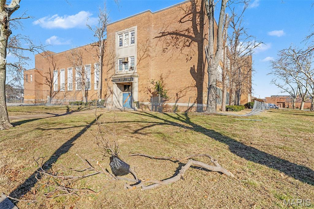 Wash Heirs Add - Commercial Sale