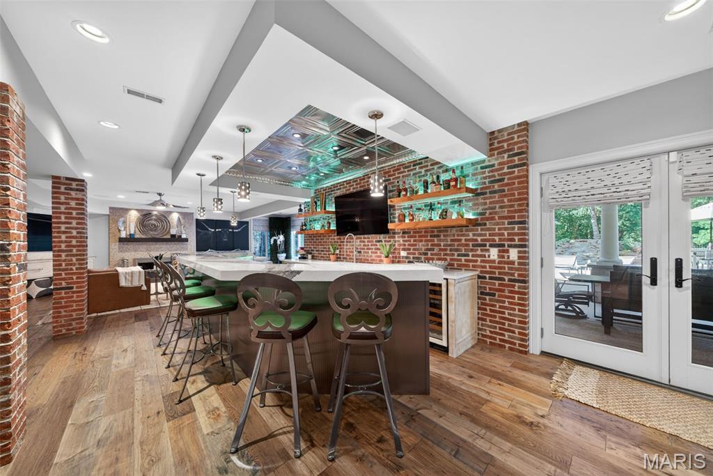 Est Of Peruque Creek Farms - Residential
