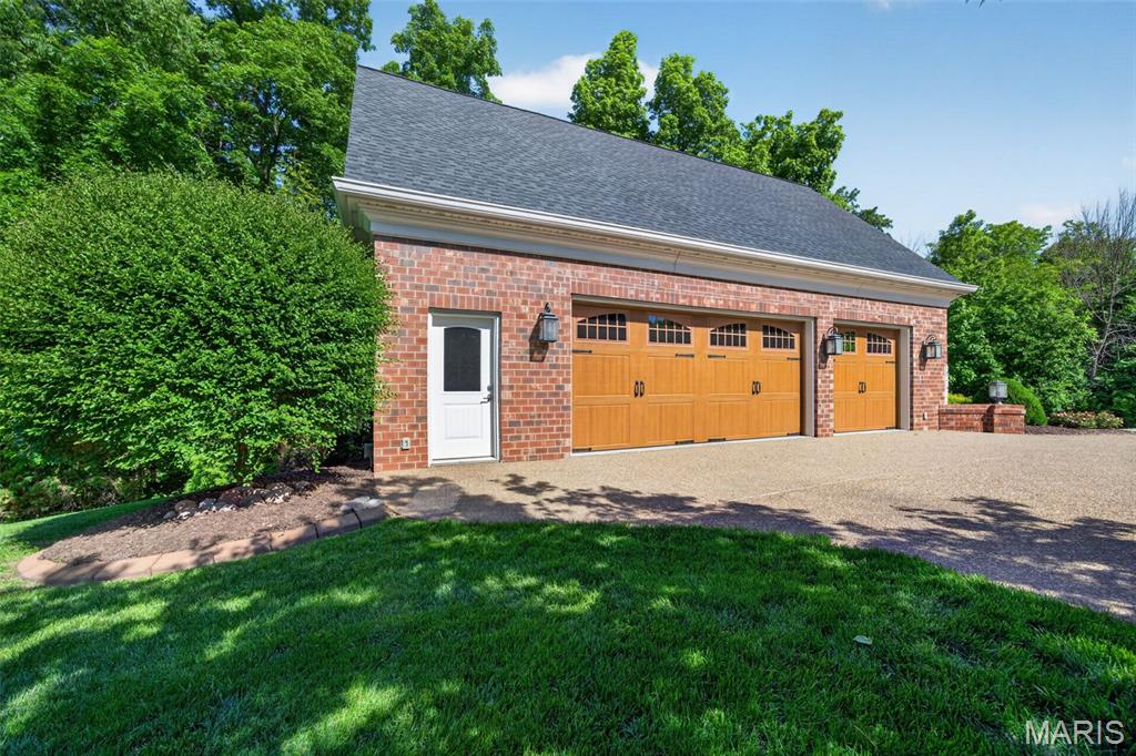 Est Of Peruque Creek Farms - Residential