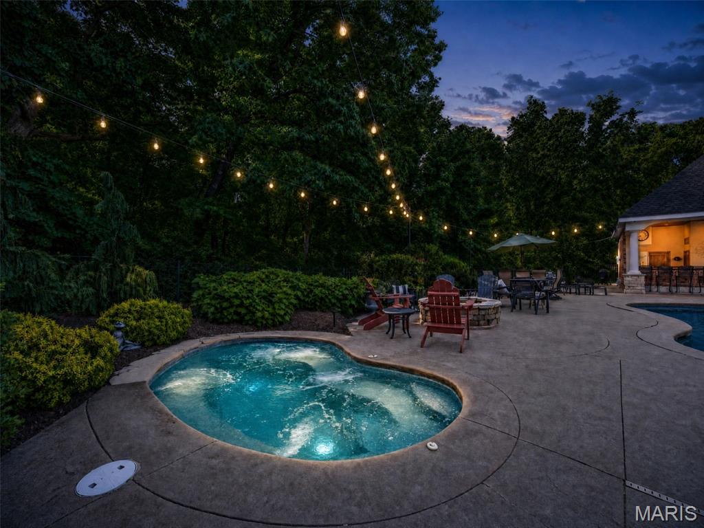 Est Of Peruque Creek Farms - Residential