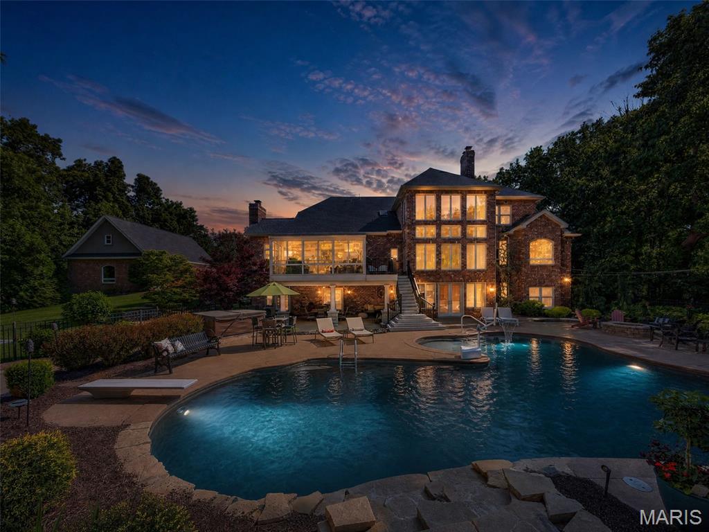 Est Of Peruque Creek Farms - Residential