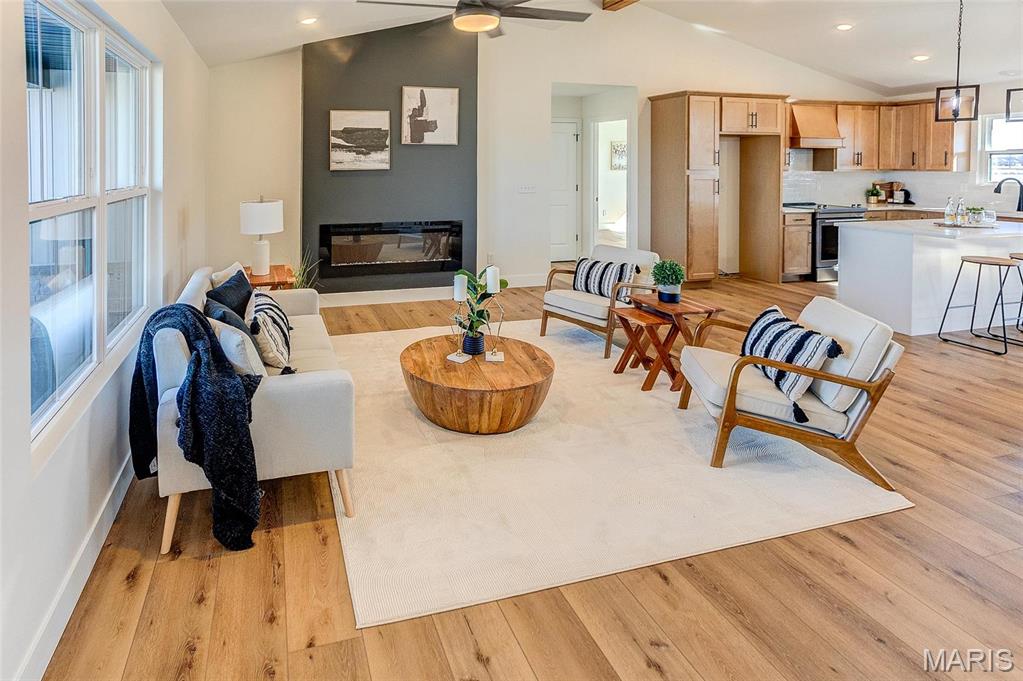 Villas/Richland Estates - Residential