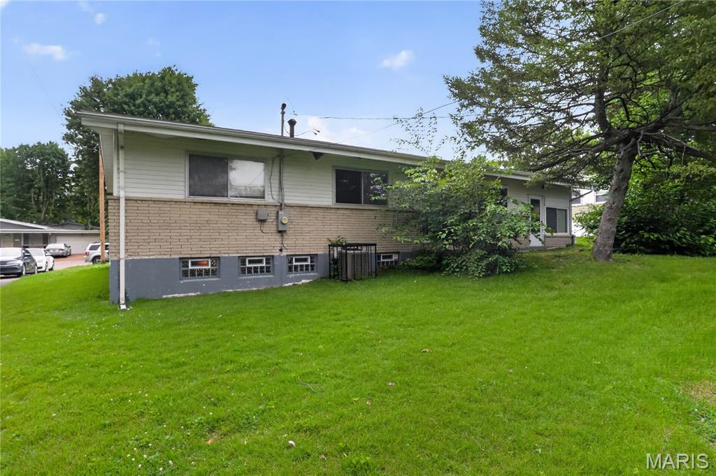 Hathaway Manor 9 - Residential
