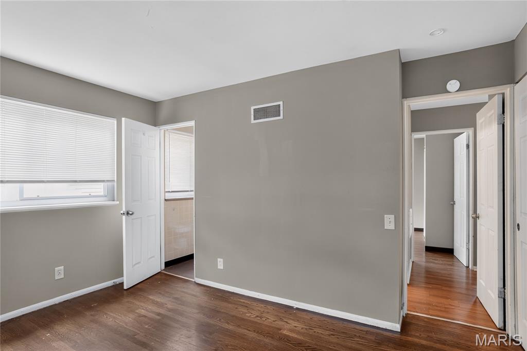 Hathaway Manor 9 - Residential
