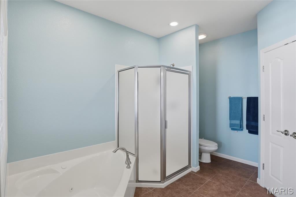 Monarch Cove Condo - Residential