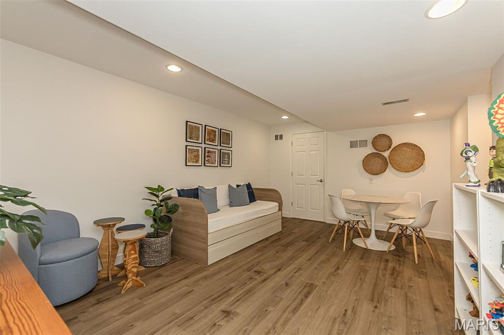 Chesterfield Farms One - Residential