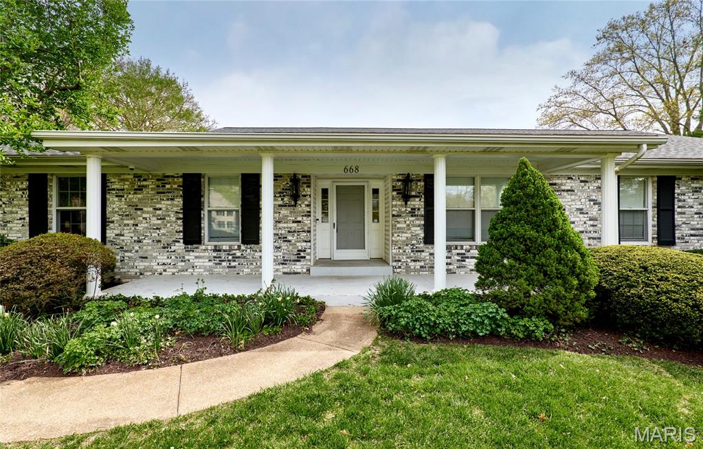 Greenfield Village 1 - Residential Lease