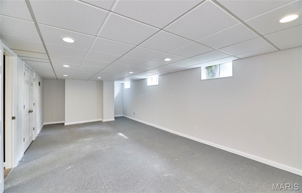 Greenfield Village 1 - Residential Lease