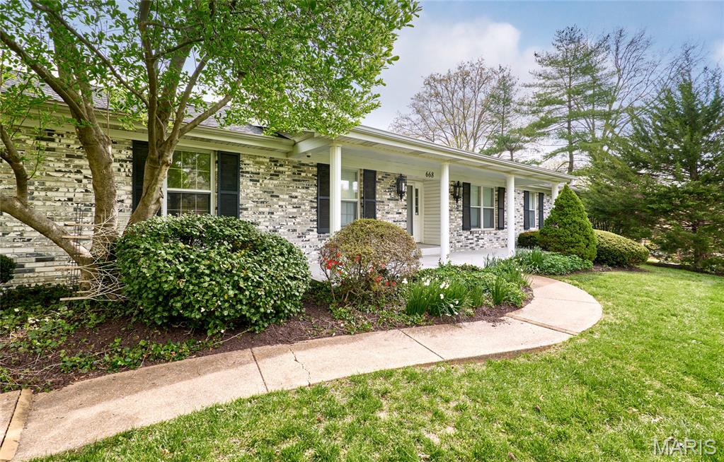 Greenfield Village 1 - Residential Lease