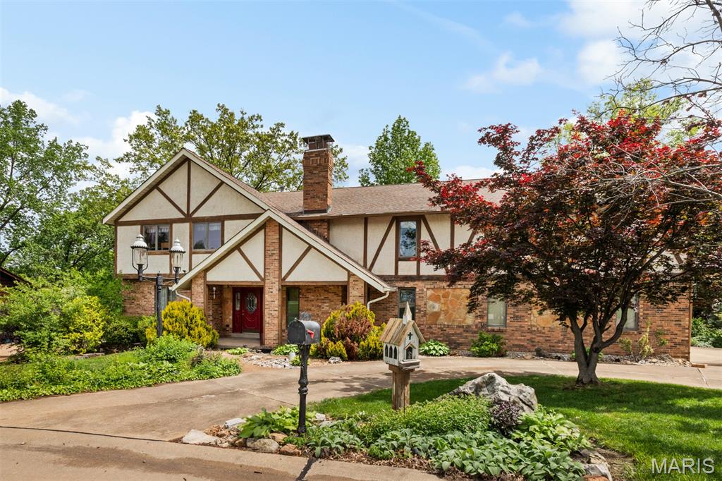 Old Oak Place - Residential