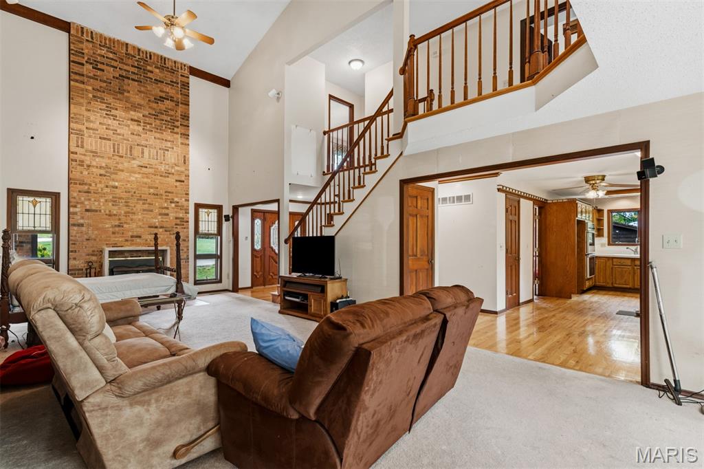 Old Oak Place - Residential