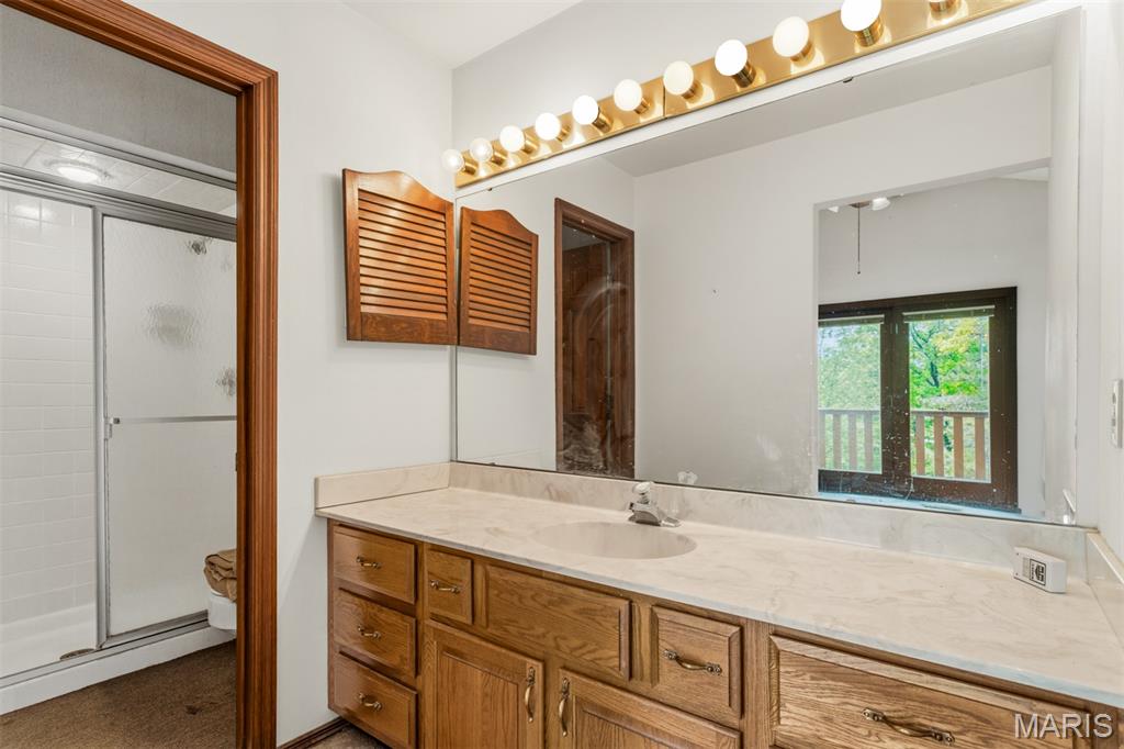 Old Oak Place - Residential