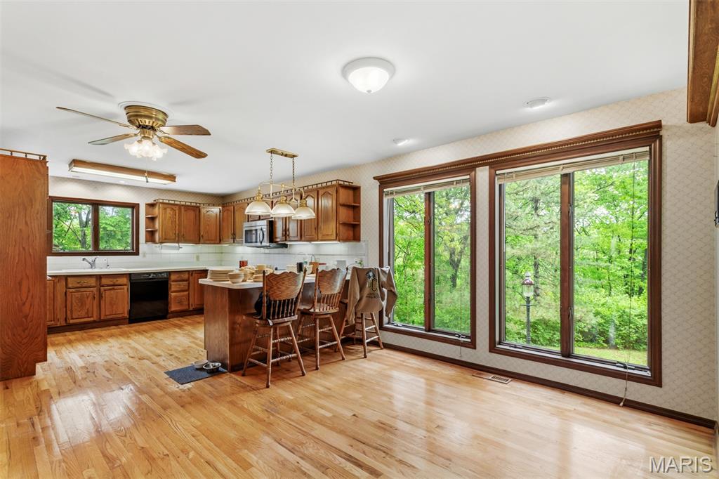 Old Oak Place - Residential