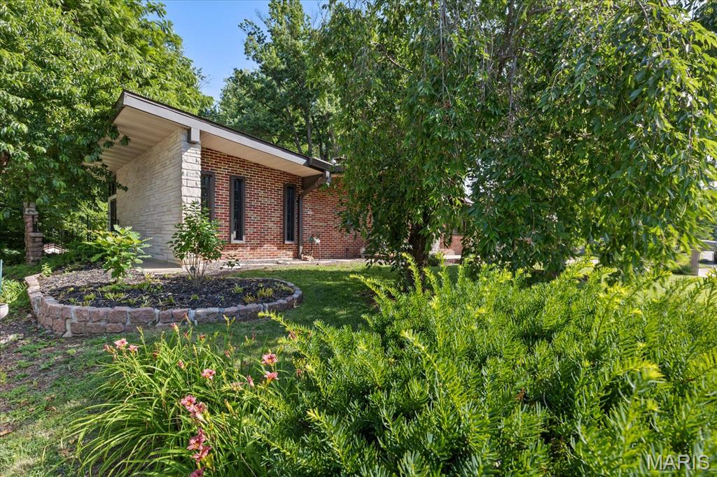 Lindenwood Place - Residential