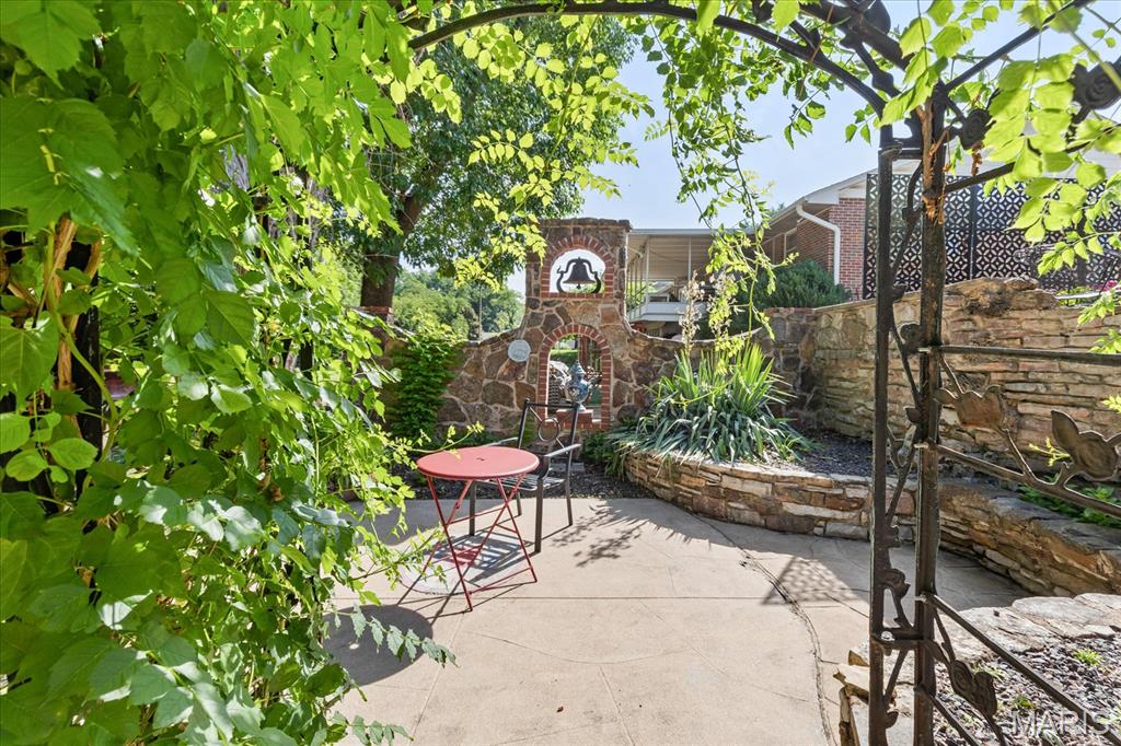 Lindenwood Place - Residential
