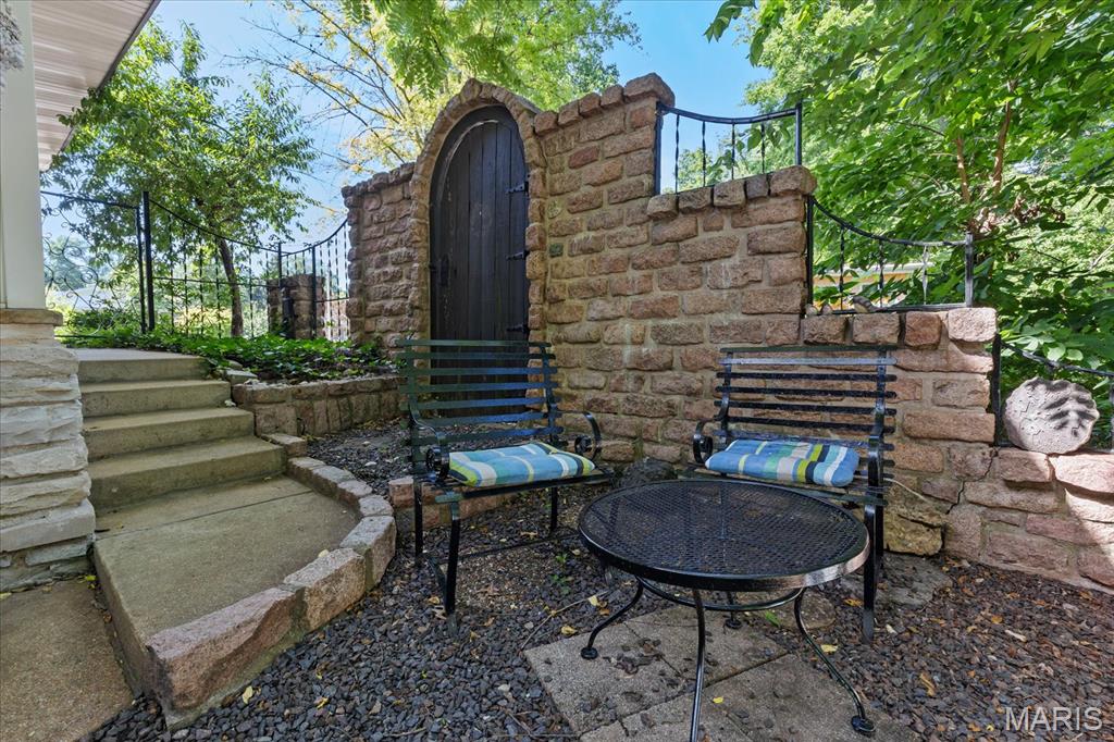 Lindenwood Place - Residential
