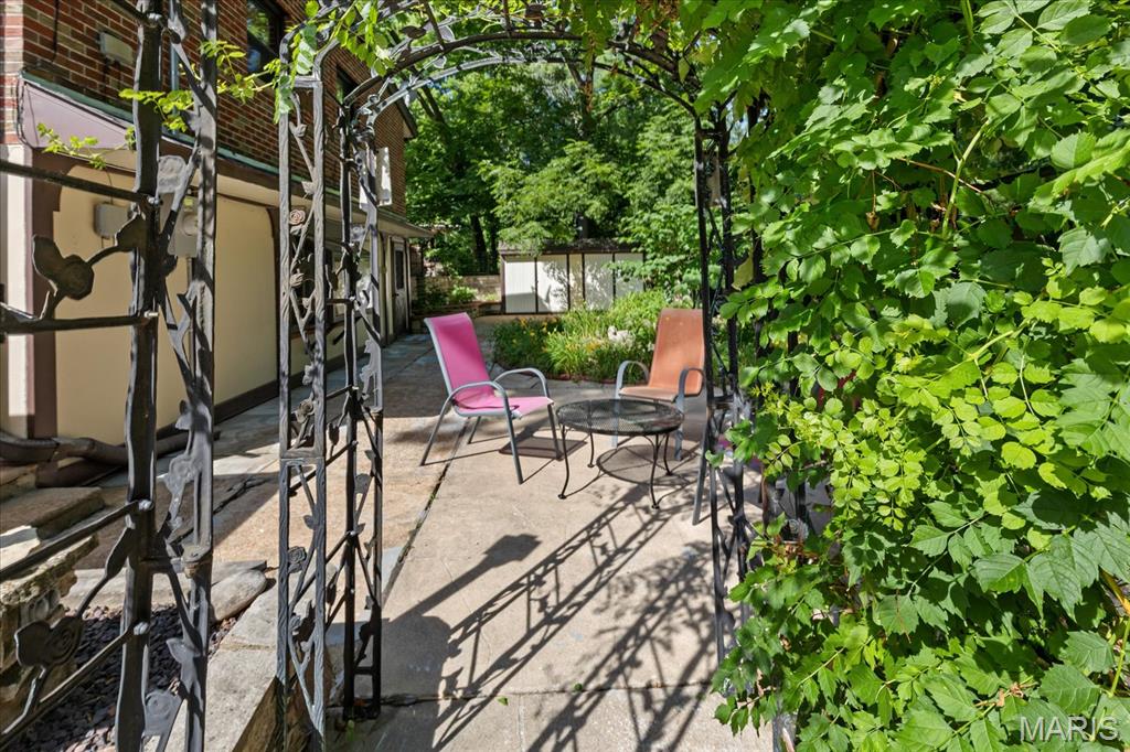 Lindenwood Place - Residential