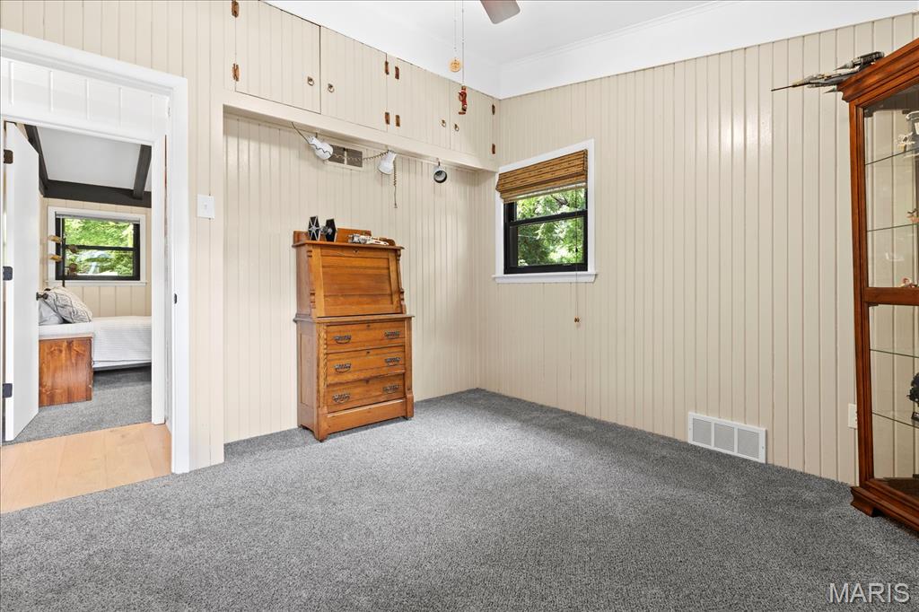 Lindenwood Place - Residential