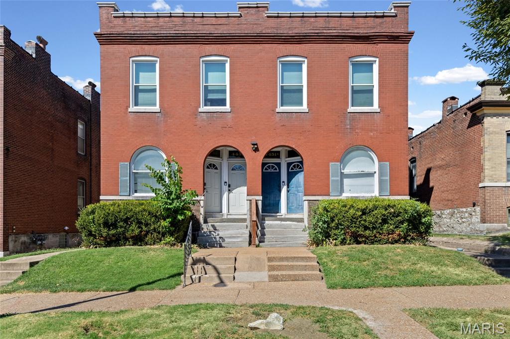 City/Commons - Residential Income