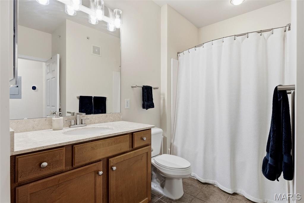 Hanley Station Condominiums - Residential