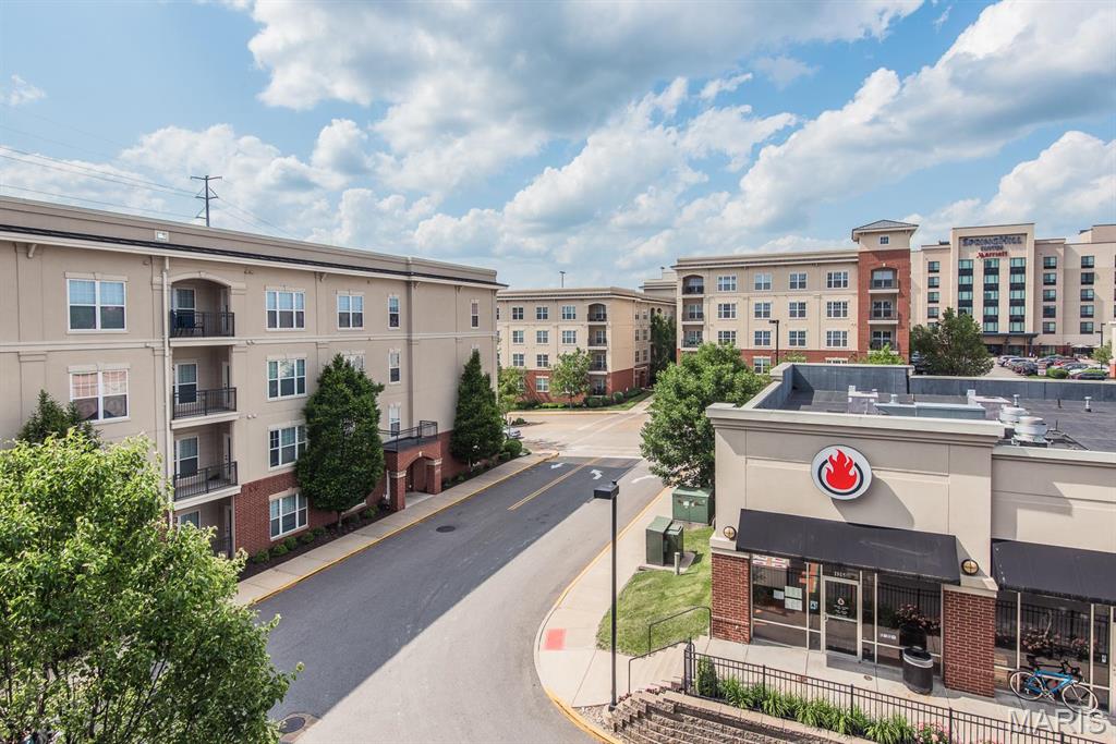 Hanley Station Condominiums - Residential