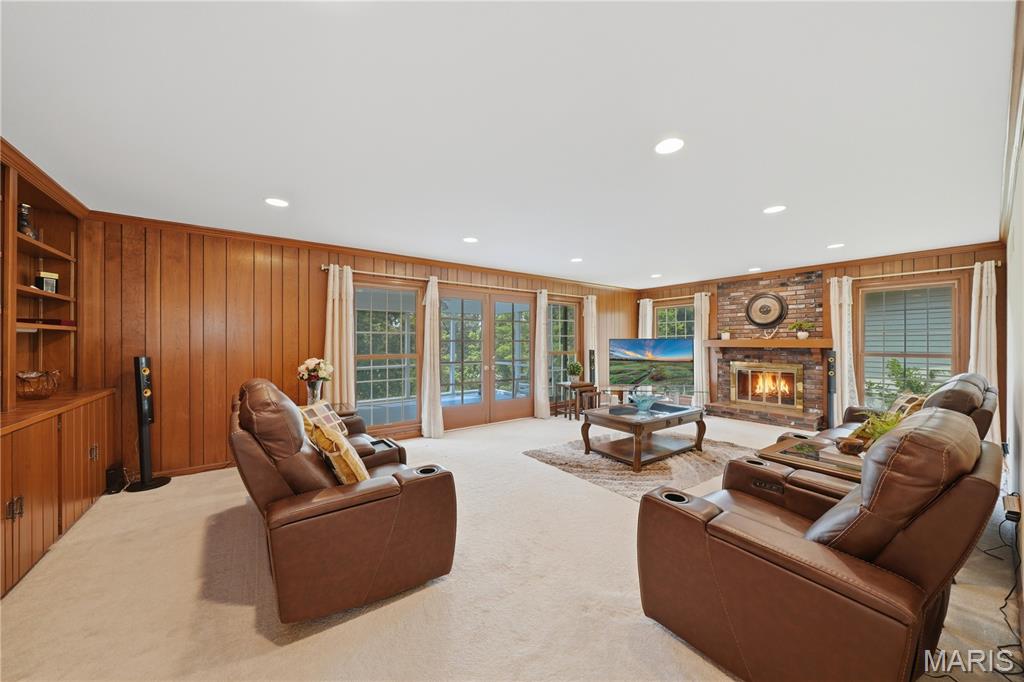 Chesterfield Hill 2 - Residential
