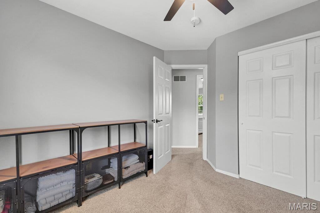 Spring Hill Farm Condo Ph 2 - Residential
