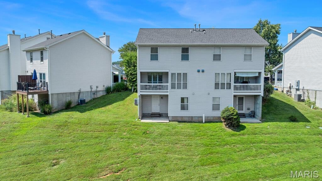 Spring Hill Farm Condo Ph 2 - Residential
