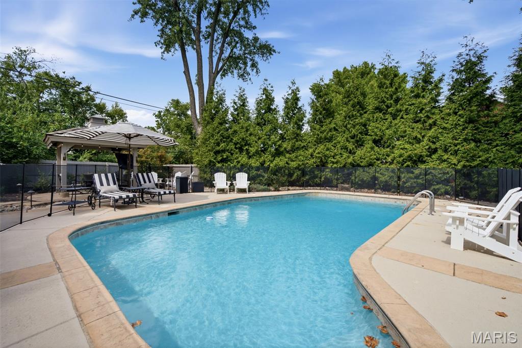 Tenzer Estates - Residential