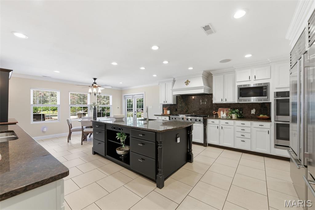 Berkley Manor 1 - Residential