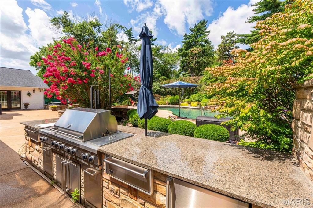 Berkley Manor 1 - Residential