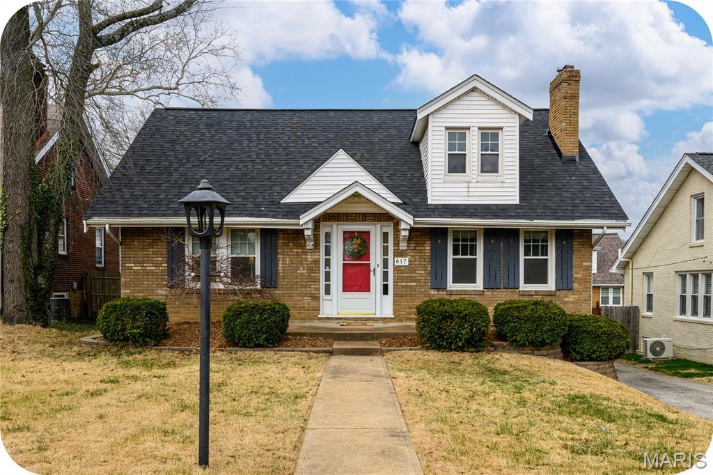Welcome to this adorable 3-bedroom, 1.5-bath home in the heart of sought-after Webster Groves just minutes from popular restaurants, shopping and the highly rated Webster School District. Offering over 1,500 square feet, this home is filled with charm, character and just the right touch of modern updates.
Beautiful wood floors run throughout the main level, while the light-filled living room with a cozy fireplace creates a warm and inviting space to gather. The dining room flows into a fun kitchen featuring checkerboard flooring, ample cabinetry and newer stainless steel appliances. Two comfortable bedrooms with ample closet space and a full bath are conveniently located on the main level. Upstairs, you’ll find a versatile open space perfect for a home office, reading nook or lounge area, leading into a private third bedroom. The lower level offers great potential for additional living space, with room to finish to your liking, plus an existing half bath and laundry area. Step outside to a spacious backyard with a concrete patio that's ideal for summer entertaining, relaxing evenings or play space. The home also features a brand new architectural shingle roof, along with new gutters and downspouts for added peace of mind. With its great location, inviting character and thoughtful updates, this Webster Groves gem is ready to welcome you home.