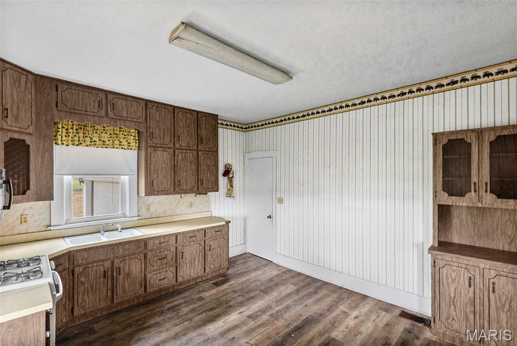 NOT IN A SUBDIVISION - Residential