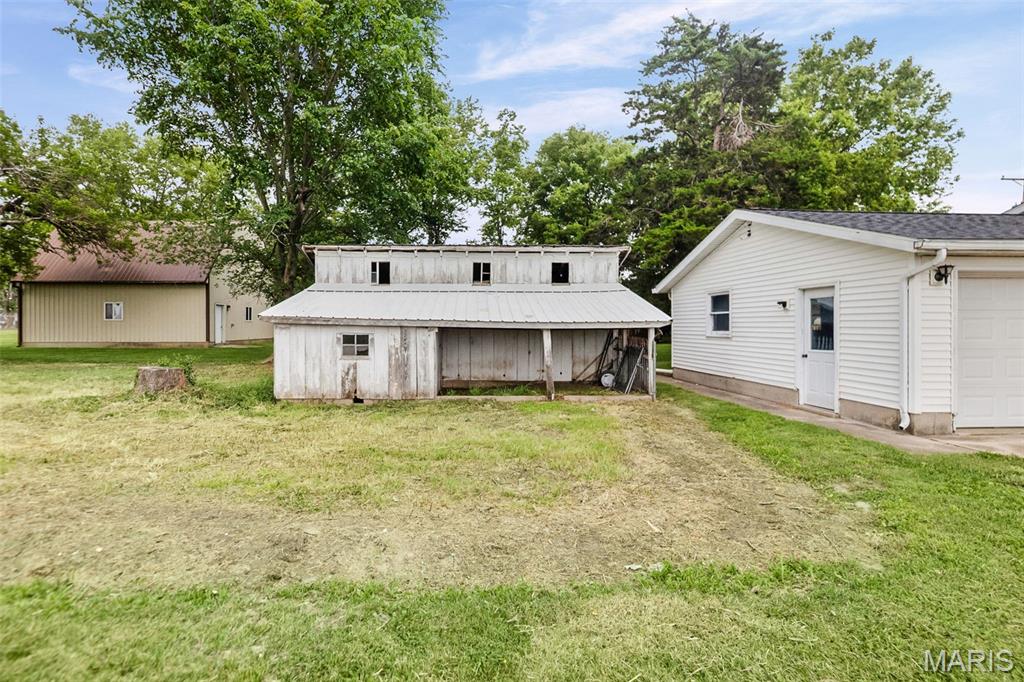 NOT IN A SUBDIVISION - Residential