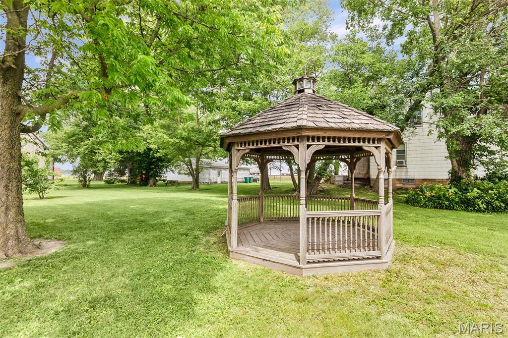 NOT IN A SUBDIVISION - Residential