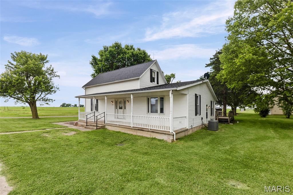 NOT IN A SUBDIVISION - Residential